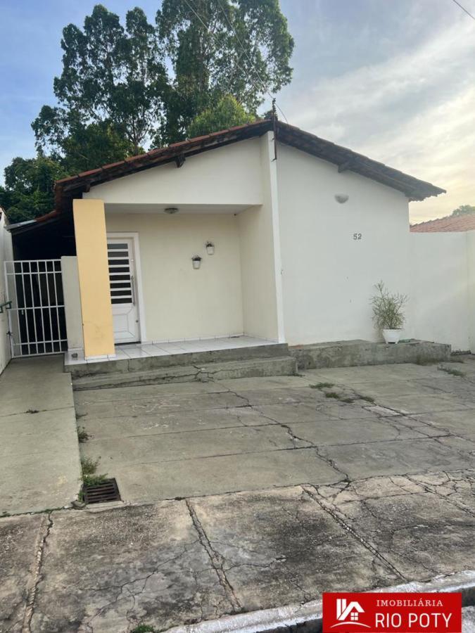 Casa de Condomínio à venda com 3 quartos - Foto 1