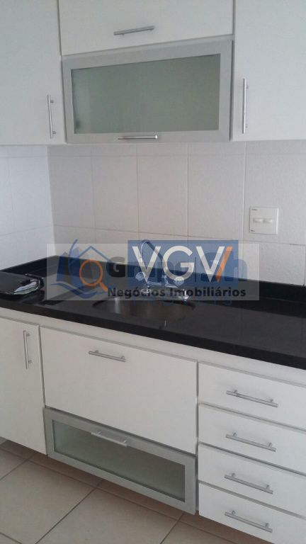 Apartamento à venda com 2 quartos, 70m² - Foto 6