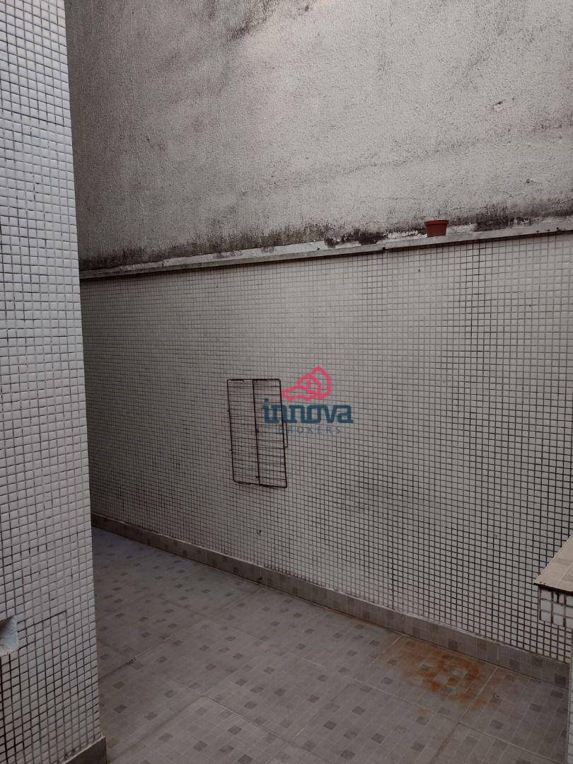 Sobrado à venda e aluguel com 3 quartos, 180M2 - Foto 34