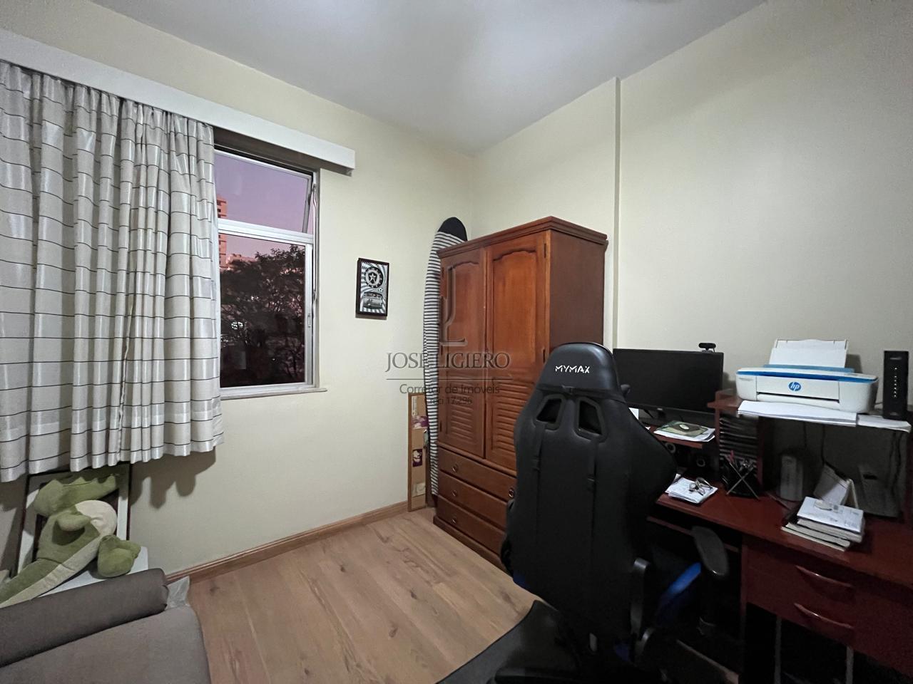 Apartamento à venda com 2 quartos, 85m² - Foto 11