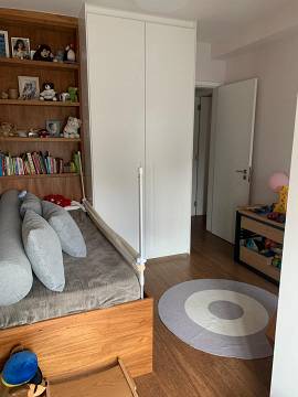 Apartamento à venda com 3 quartos, 185m² - Foto 3