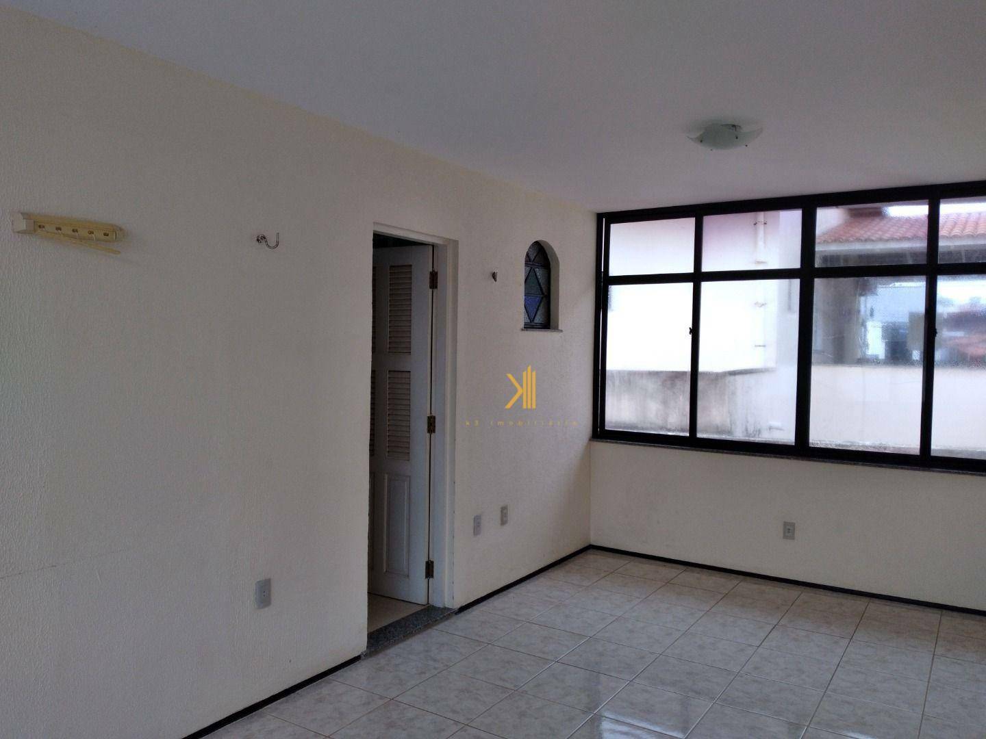 Casa à venda com 4 quartos, 130m² - Foto 18