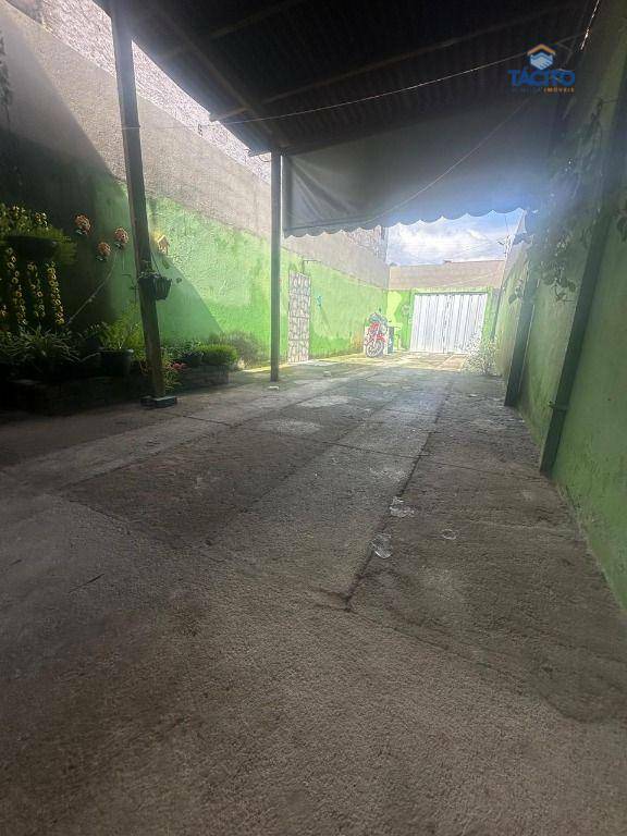 Casa à venda com 3 quartos, 80m² - Foto 3