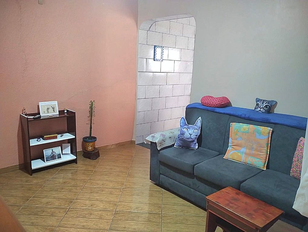 Casa à venda com 3 quartos, 75m² - Foto 14