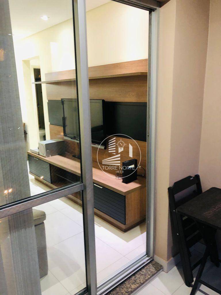 Apartamento à venda com 3 quartos, 72m² - Foto 1