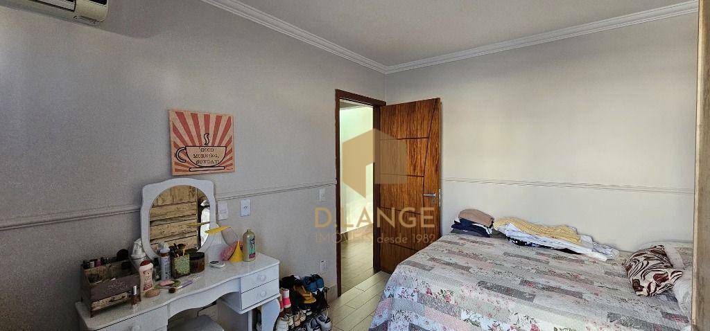 Casa de Condomínio à venda com 3 quartos, 230m² - Foto 20