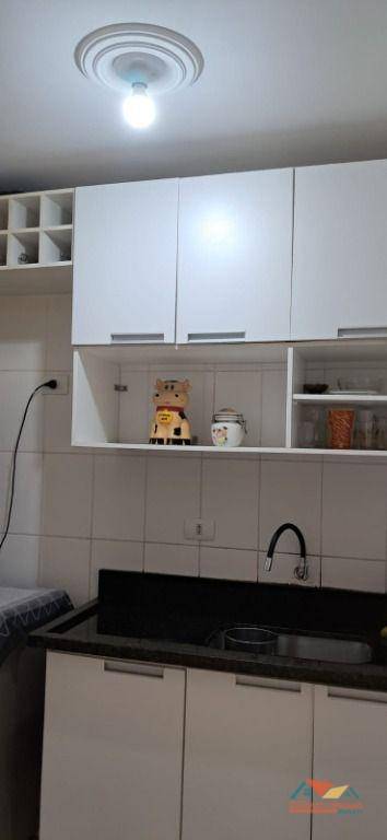 Apartamento à venda com 2 quartos, 74m² - Foto 5