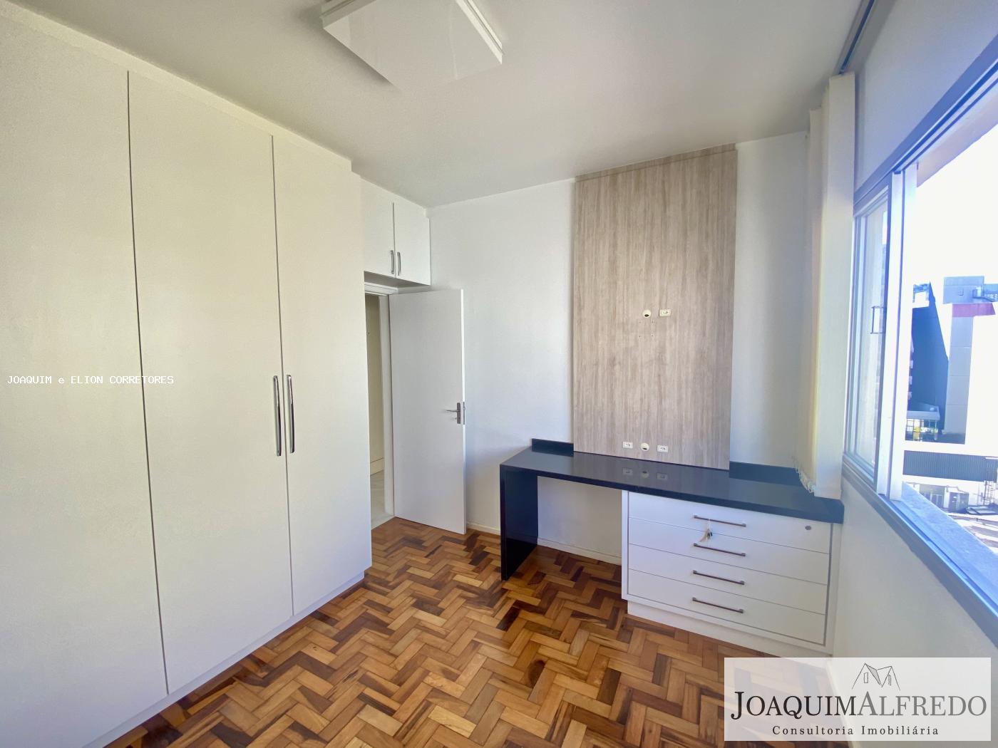 Apartamento à venda com 3 quartos, 119m² - Foto 17