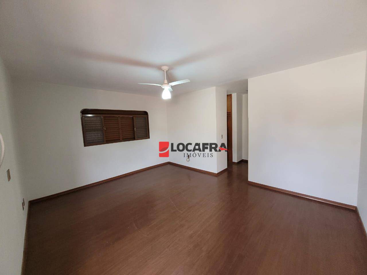 Sobrado à venda e aluguel com 4 quartos, 316m² - Foto 39