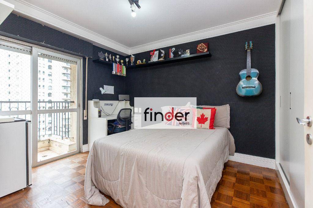 Apartamento à venda com 3 quartos, 184m² - Foto 18