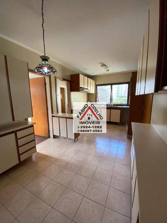 Apartamento à venda com 3 quartos, 135m² - Foto 10