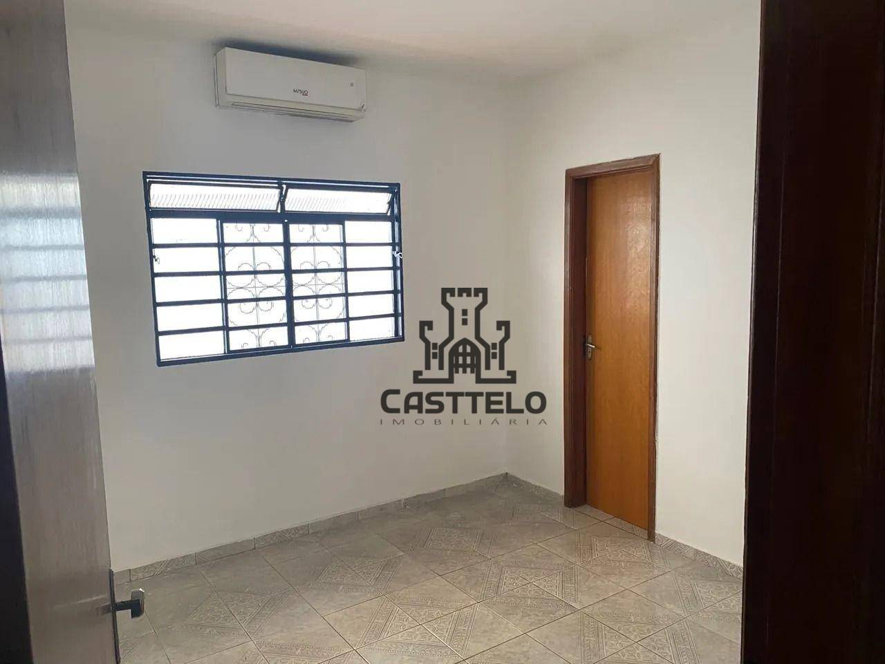 Casa à venda com 3 quartos, 110m² - Foto 3