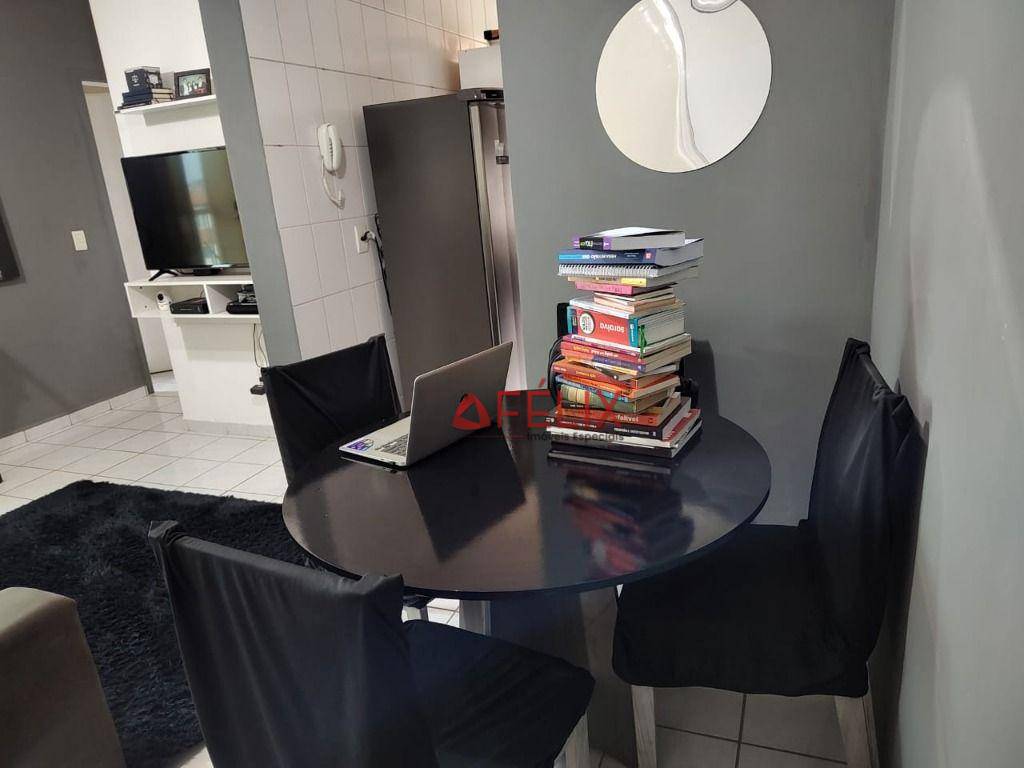 Apartamento à venda com 2 quartos, 50m² - Foto 4