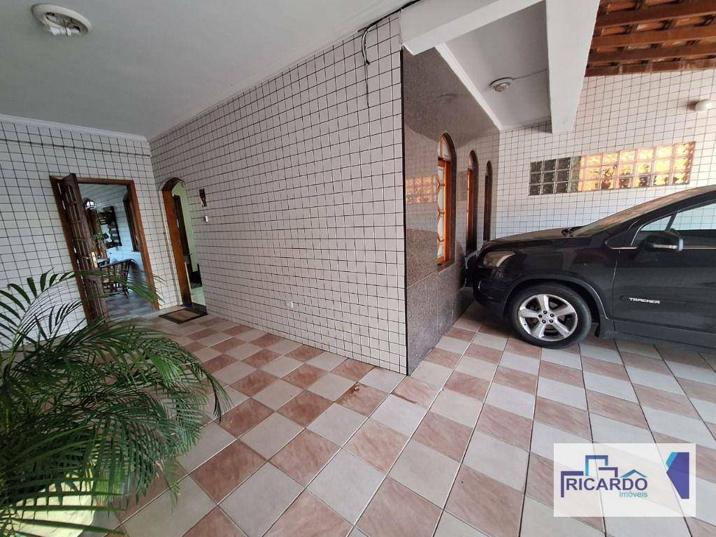 Sobrado à venda com 5 quartos, 380m² - Foto 40