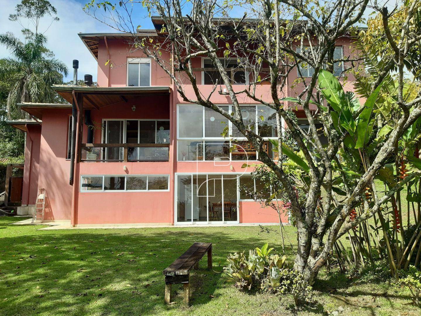 Casa de Condomínio à venda com 3 quartos, 313m² - Foto 1