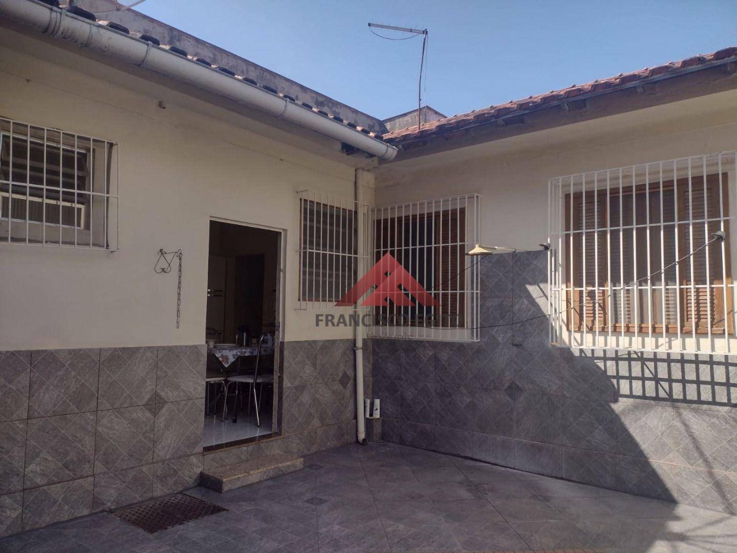 Casa à venda com 2 quartos, 120m² - Foto 18