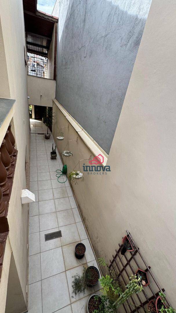 Sobrado à venda e aluguel com 3 quartos, 296m² - Foto 17