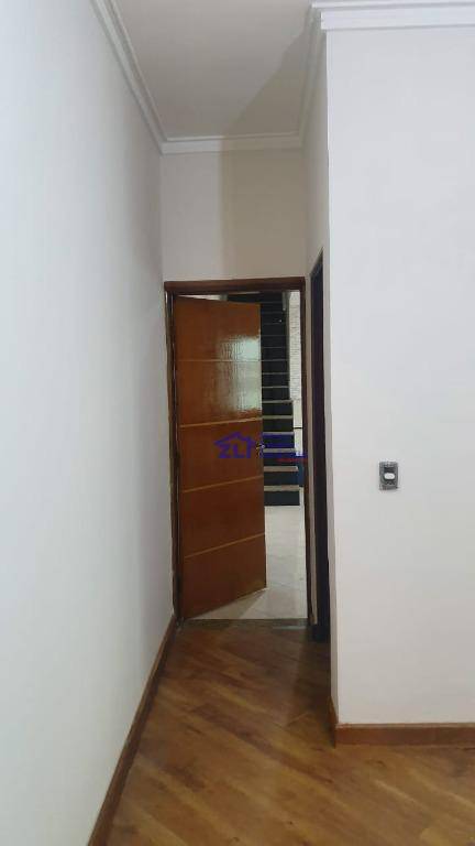 Sobrado à venda com 2 quartos, 396m² - Foto 18