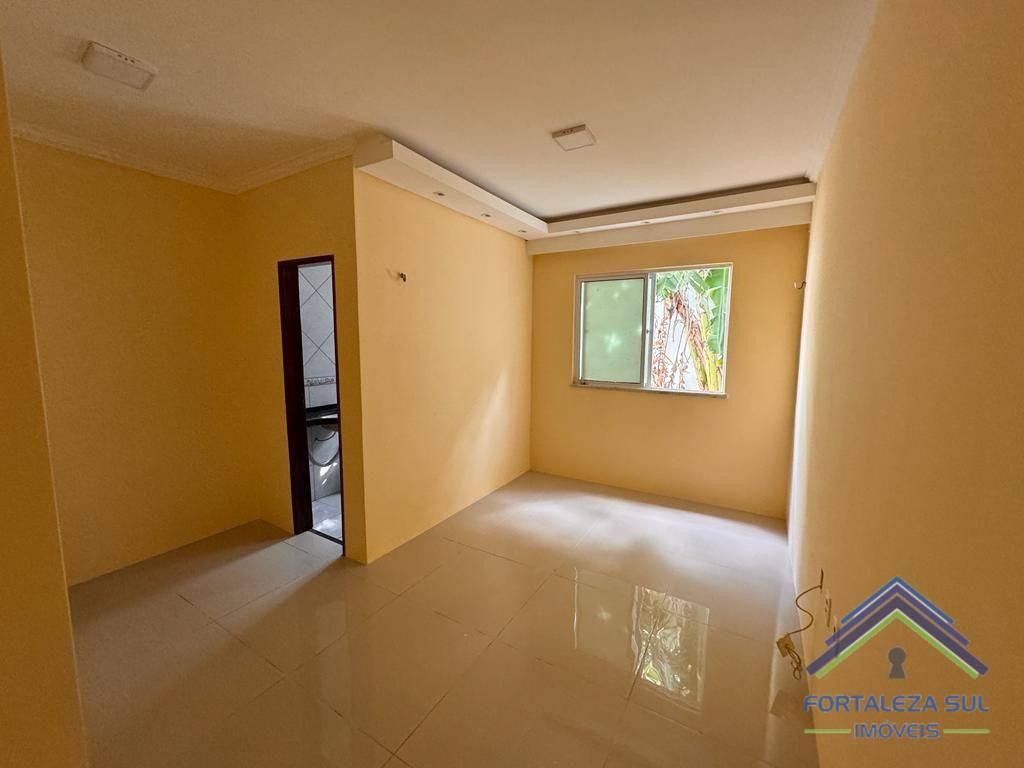 Casa à venda com 3 quartos, 88m² - Foto 16