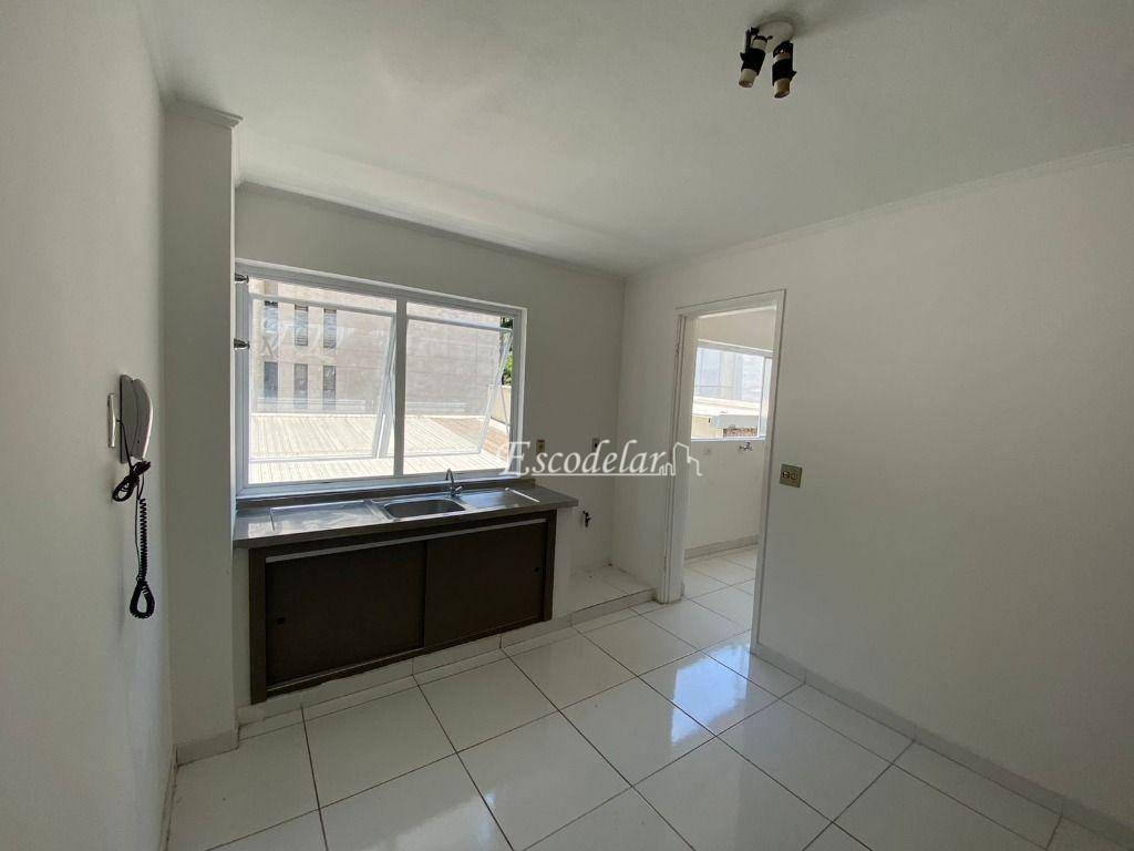 Apartamento para alugar com 3 quartos, 157m² - Foto 3