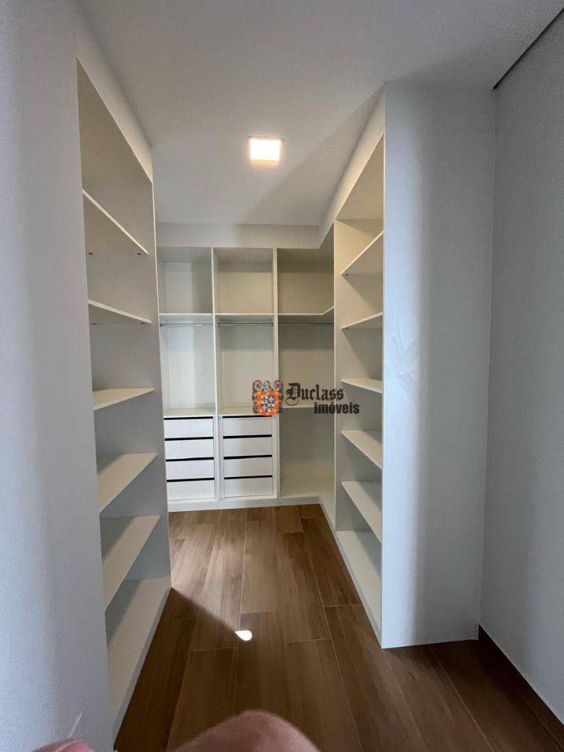 Casa de Condomínio à venda com 3 quartos, 205m² - Foto 20