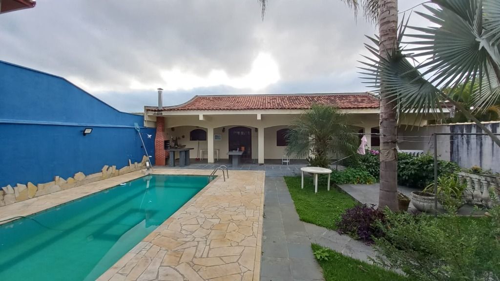 Casa de Condomínio à venda com 4 quartos, 350m² - Foto 30