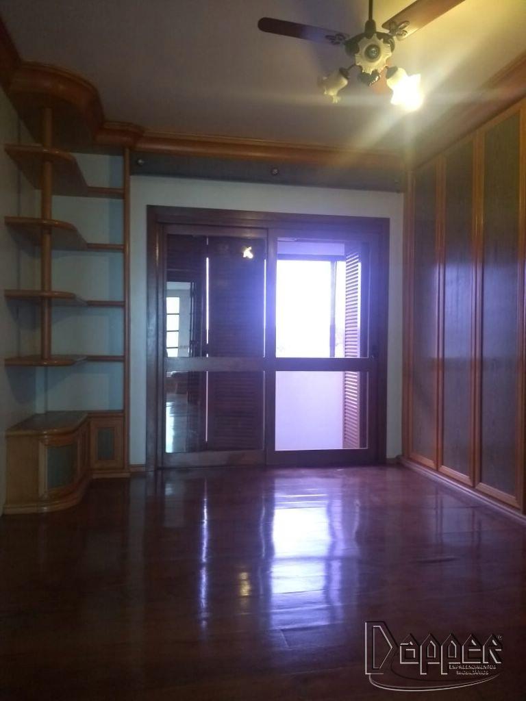 Apartamento à venda com 3 quartos, 143m² - Foto 7