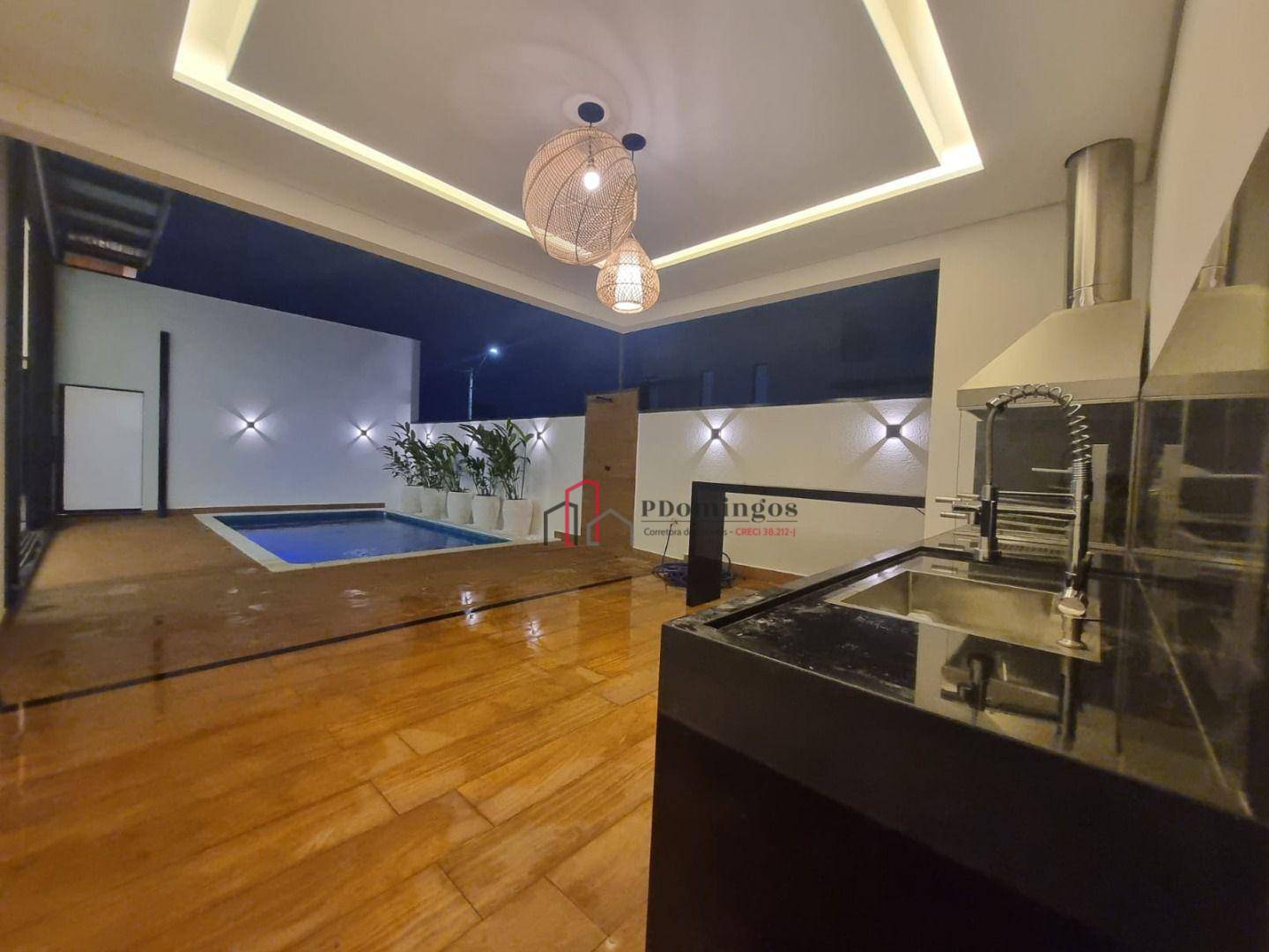 Casa de Condomínio à venda com 3 quartos, 220m² - Foto 9