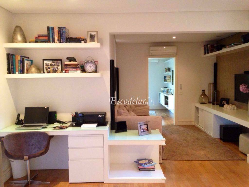 Apartamento à venda com 3 quartos, 250m² - Foto 26