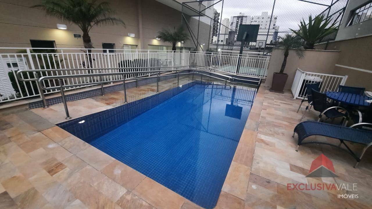 Apartamento à venda com 3 quartos, 103m² - Foto 3