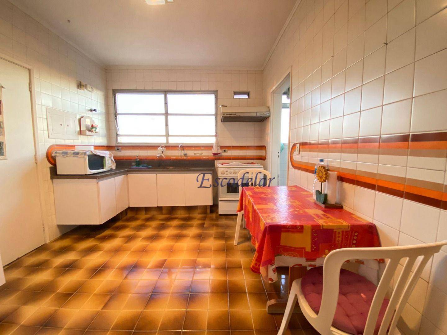 Apartamento à venda com 3 quartos, 151m² - Foto 25