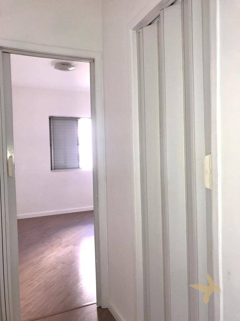 Apartamento para alugar com 1 quarto, 35m² - Foto 13