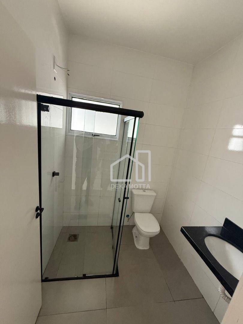 Casa à venda com 2 quartos, 57m² - Foto 12