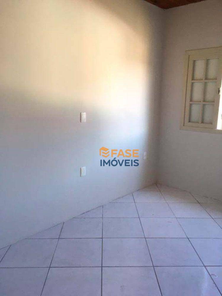 Casa à venda com 2 quartos, 83m² - Foto 8