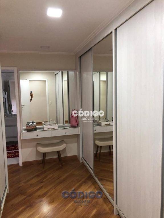 Apartamento à venda com 3 quartos, 194m² - Foto 29