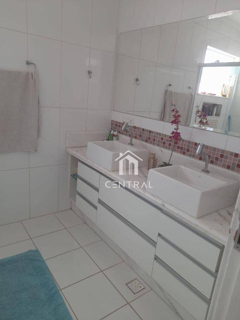 Sobrado, 3 quartos, 330 m² - Foto 12