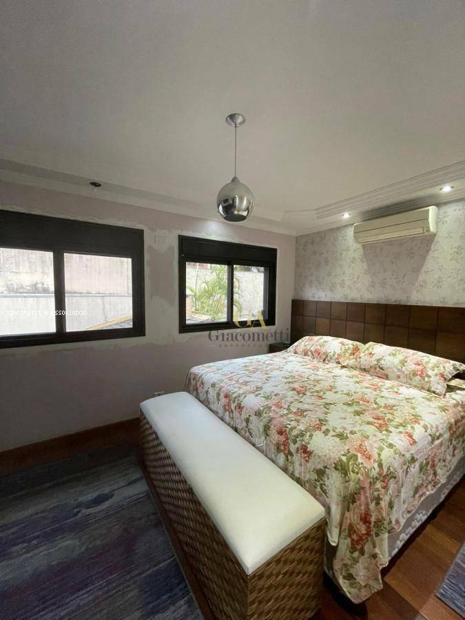 Casa de Condomínio à venda com 4 quartos, 354m² - Foto 39