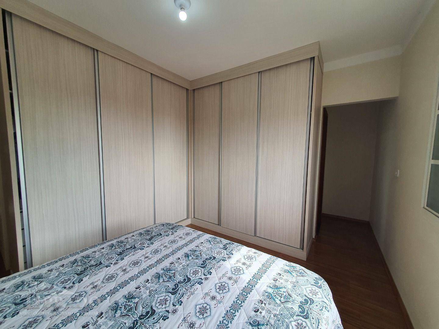 Casa à venda com 3 quartos, 174m² - Foto 18