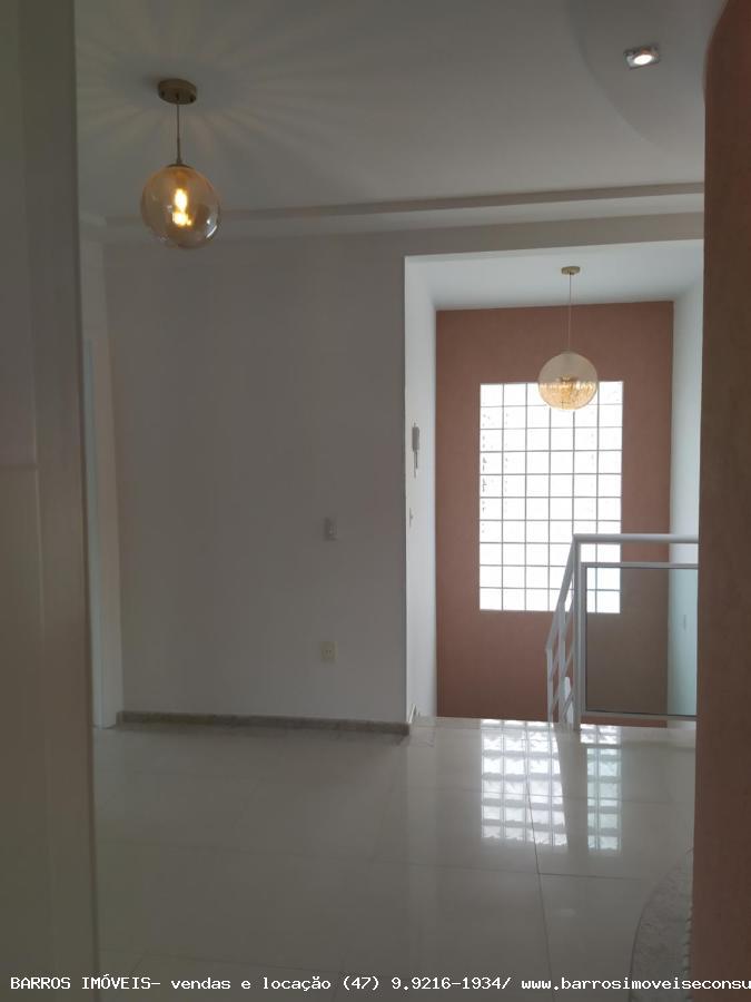 Casa à venda com 4 quartos, 180m² - Foto 27