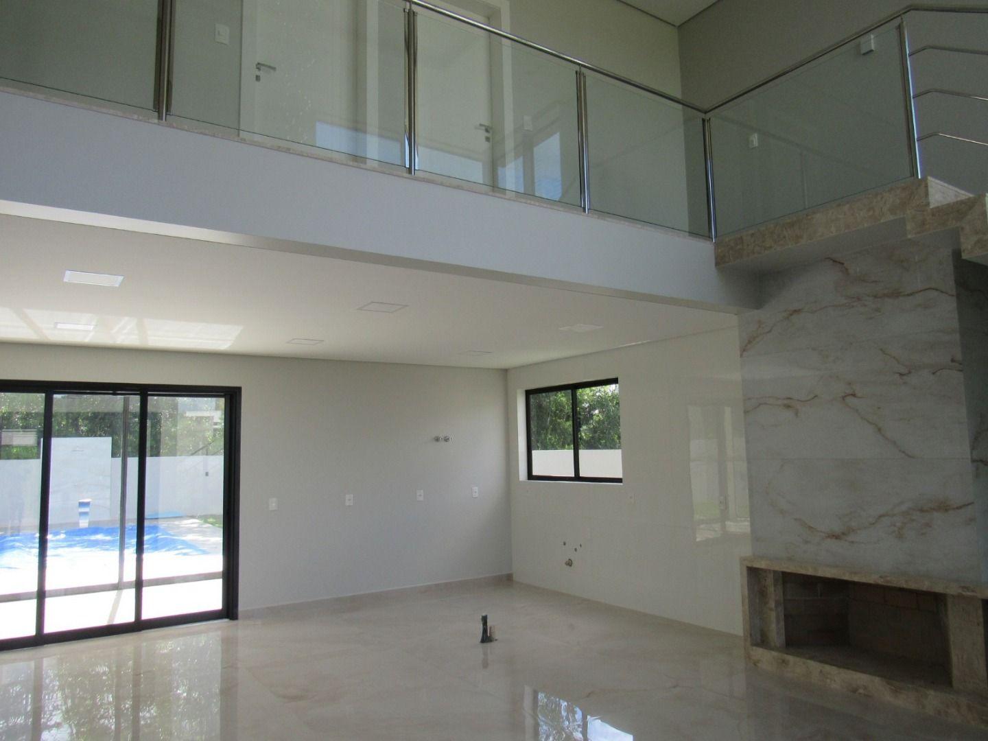 Casa à venda com 3 quartos, 214m² - Foto 30