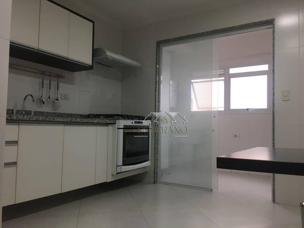 Apartamento à venda com 3 quartos, 130m² - Foto 12