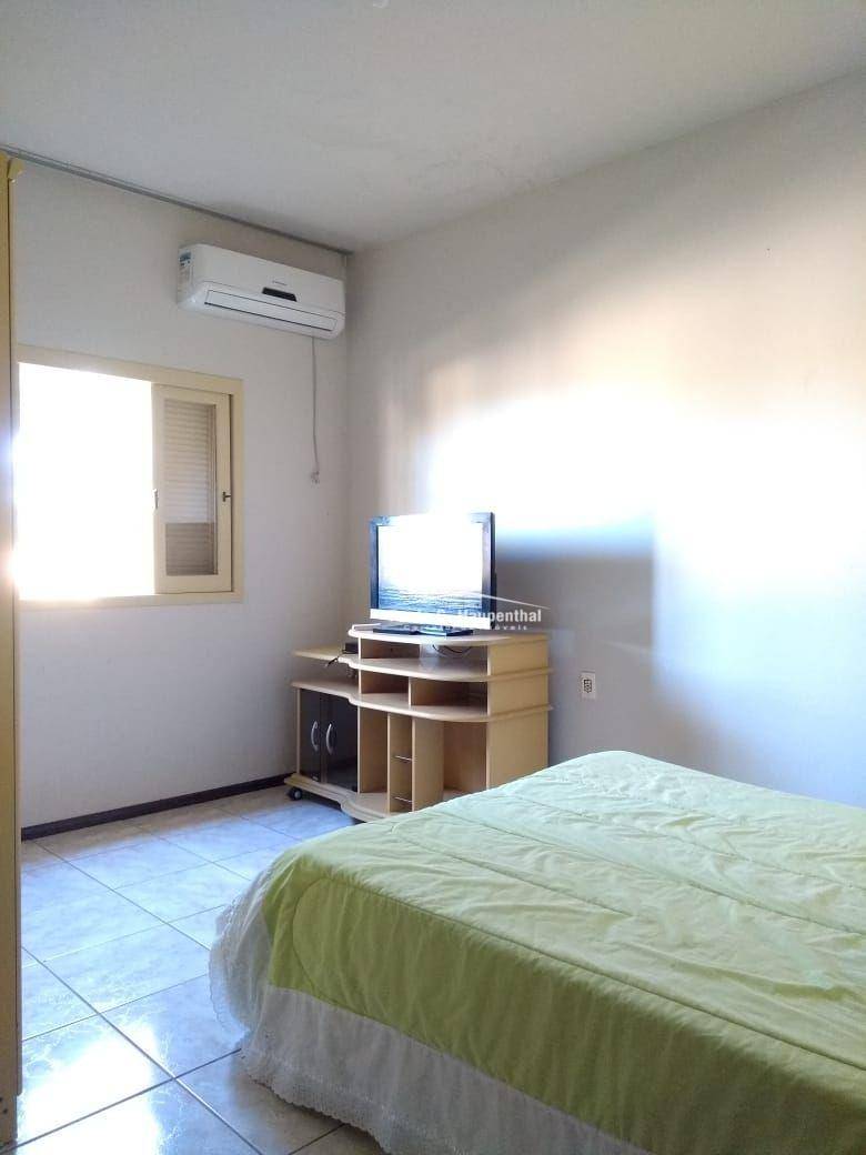 Casa à venda com 3 quartos, 180m² - Foto 17