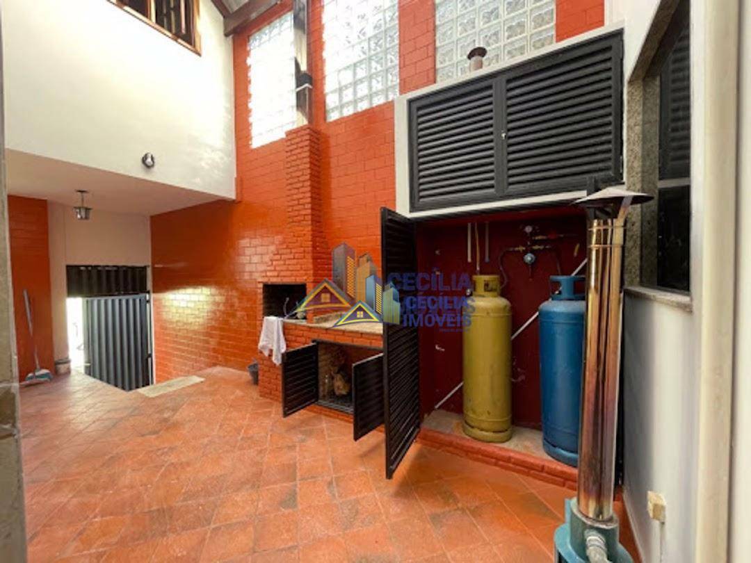 Casa à venda e aluguel com 4 quartos, 1M2 - Foto 18