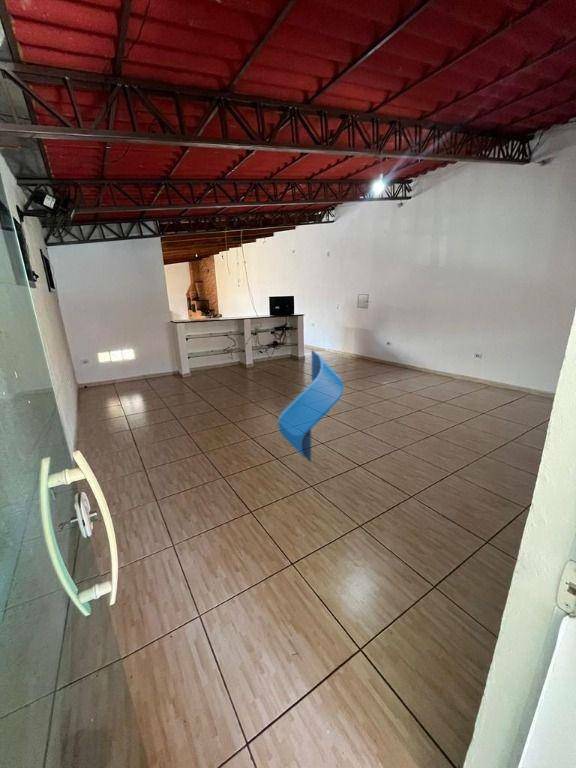 Casa à venda com 3 quartos, 231m² - Foto 9