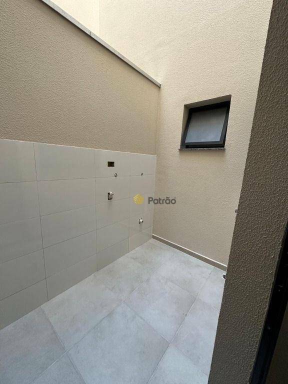 Apartamento à venda com 2 quartos, 44m² - Foto 12