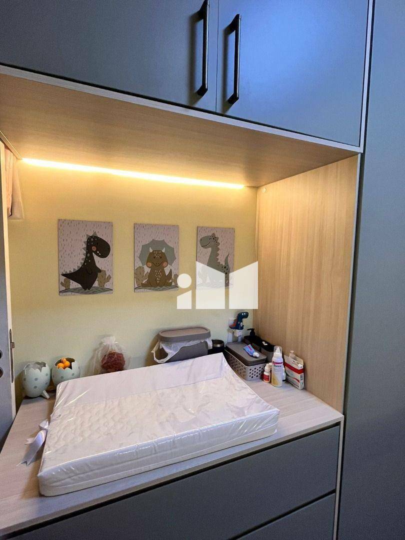 Apartamento à venda com 2 quartos, 65m² - Foto 18