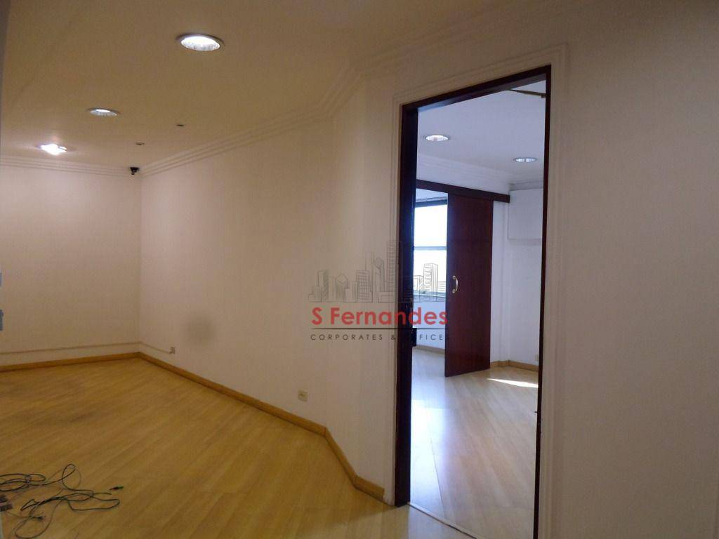 Conjunto Comercial-Sala para alugar, 60m² - Foto 17