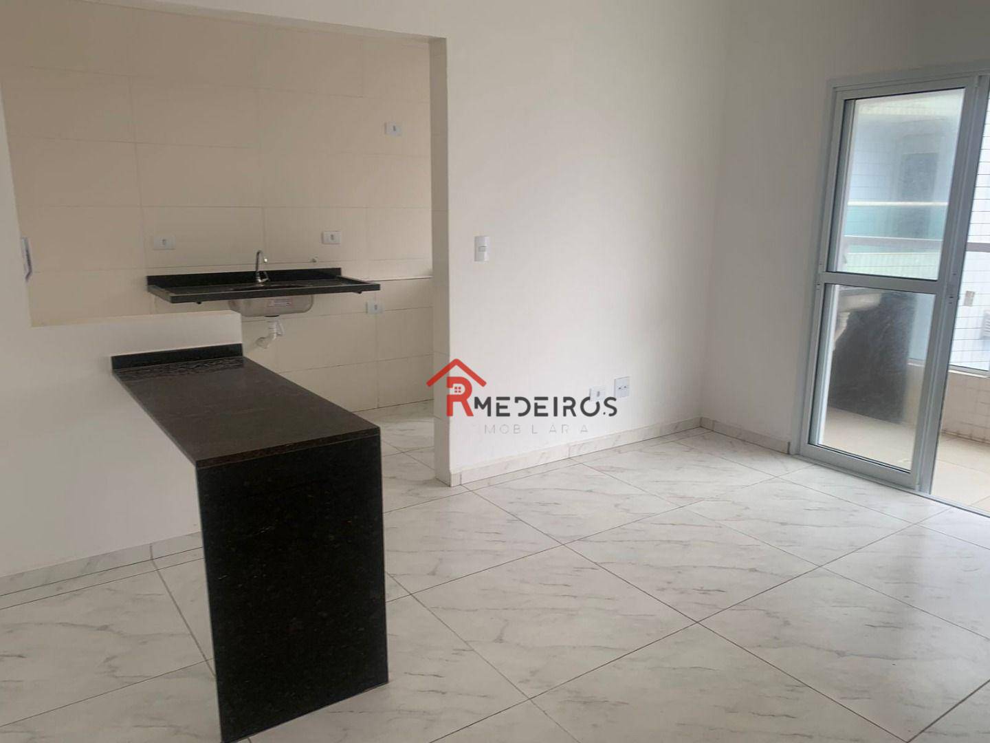 Apartamento à venda com 2 quartos, 67m² - Foto 1