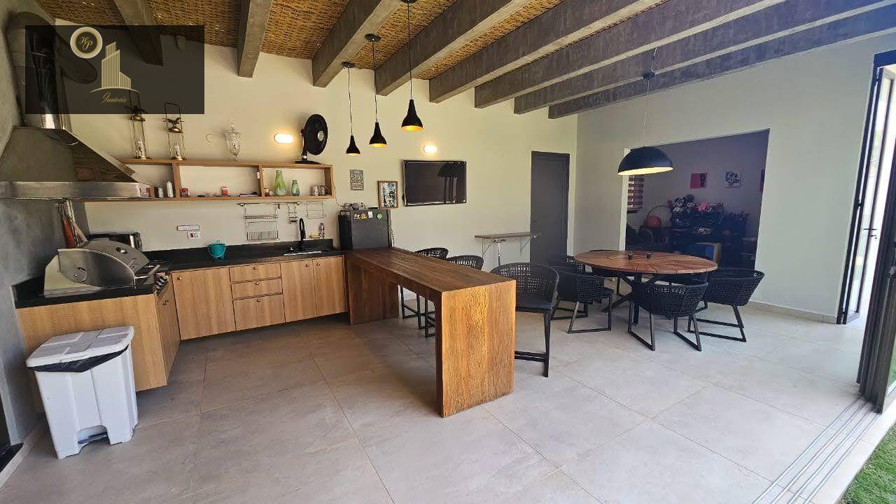 Casa de Condomínio à venda com 3 quartos, 330m² - Foto 23