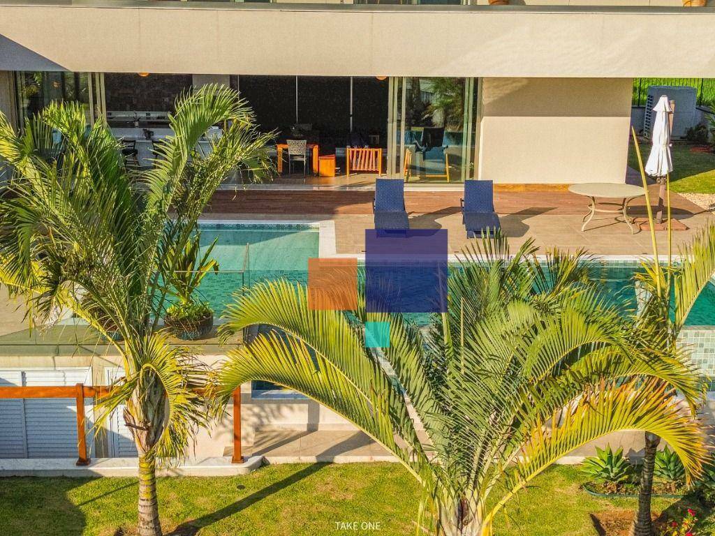 Casa de Condomínio à venda com 4 quartos, 646m² - Foto 5